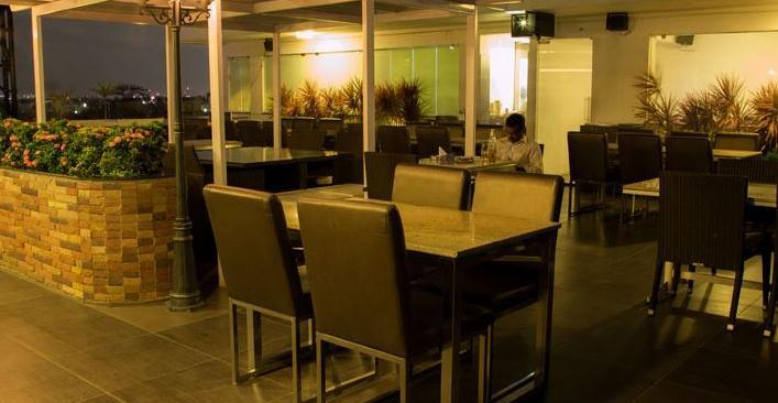 Glm Meridian Chennai Esterno foto